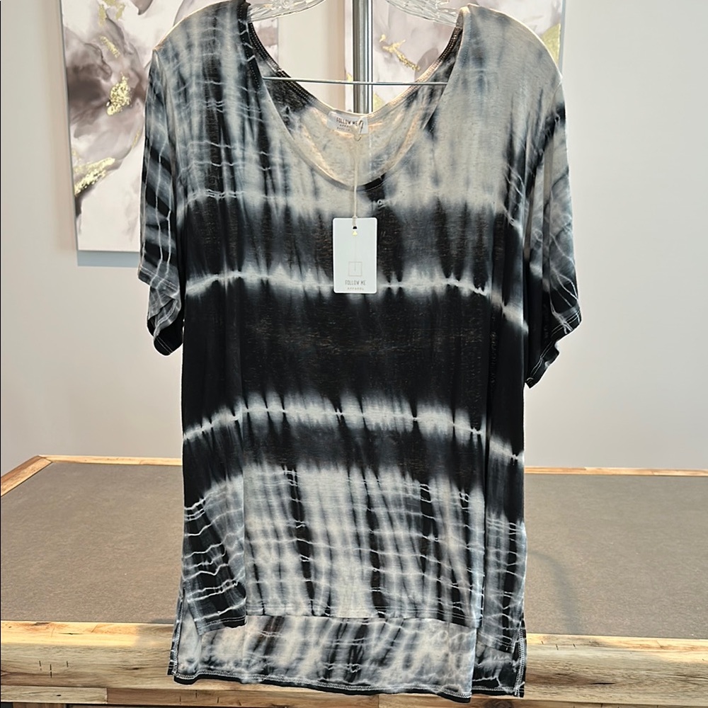 Follow Me Black and Gray Tie-Dye Tee